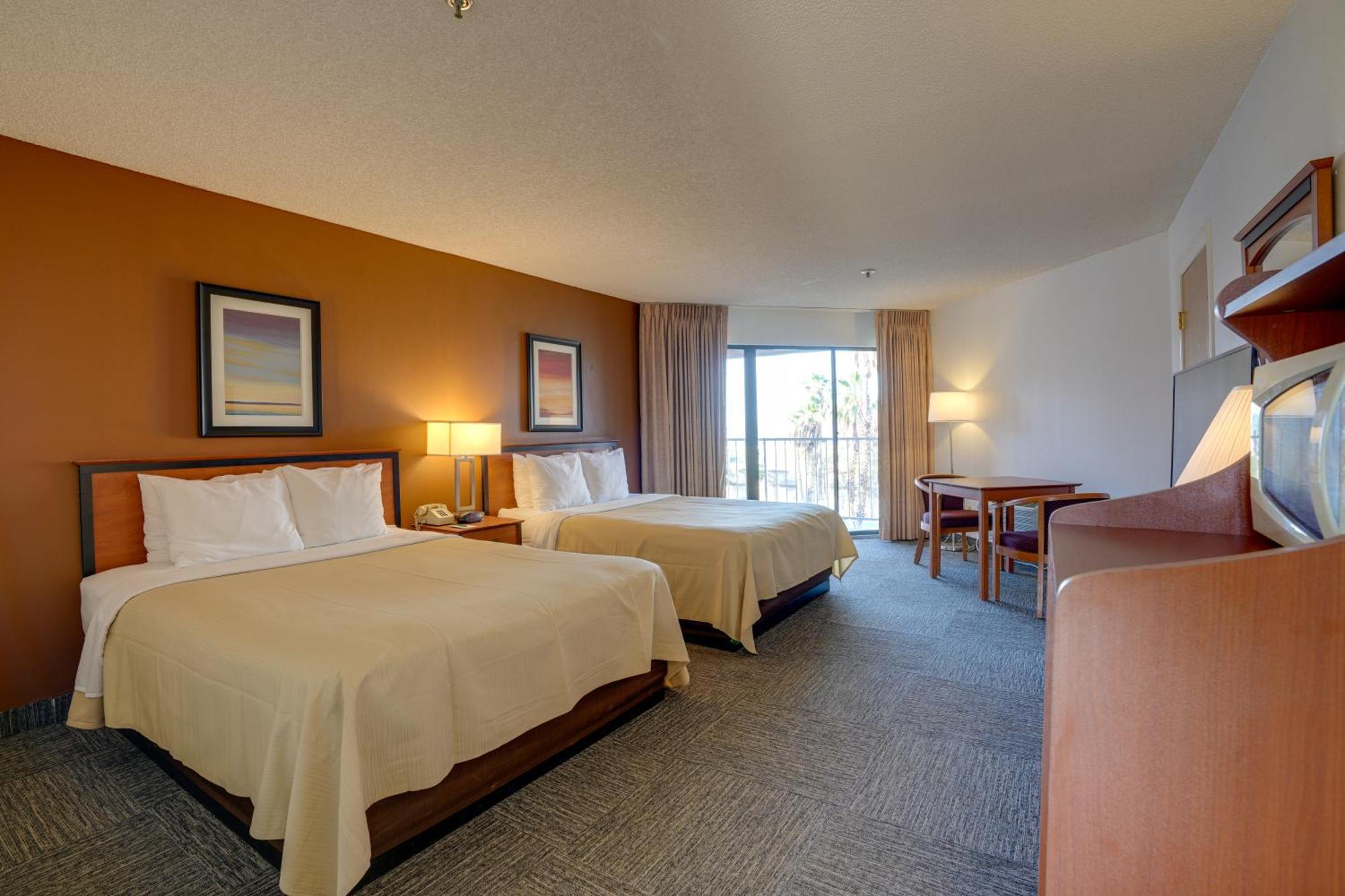 Mead Motel 2*